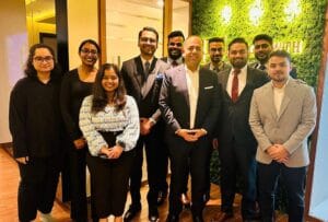 The Harmonious Coexistence of Technology and Human Touch in the Field of Private Banking